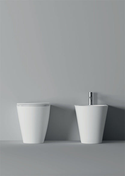 Alice Ceramica sanitari filomuro serie HIDE ROUND senza brida con sedile softclose