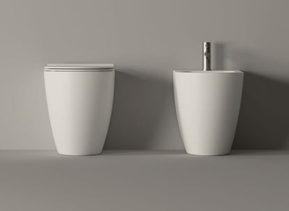 Sanitari filomuro Alice Ceramica Form 54 cm senza brida, sabbia matt, con sedile soft close